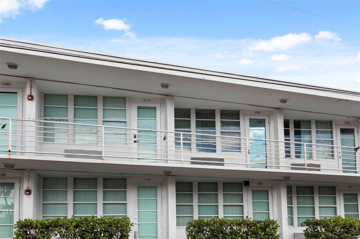 Foto principal - 300 74th St