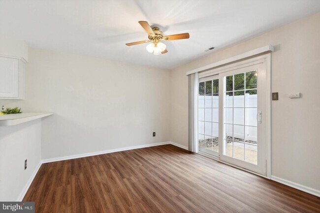 Building Photo - 38 Bark Hollow Ln
