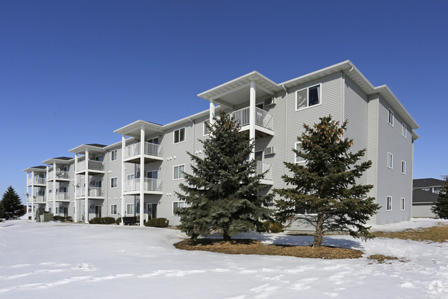 Woodstone & Cutters Grove Apartments Apartments - Fargo, ND