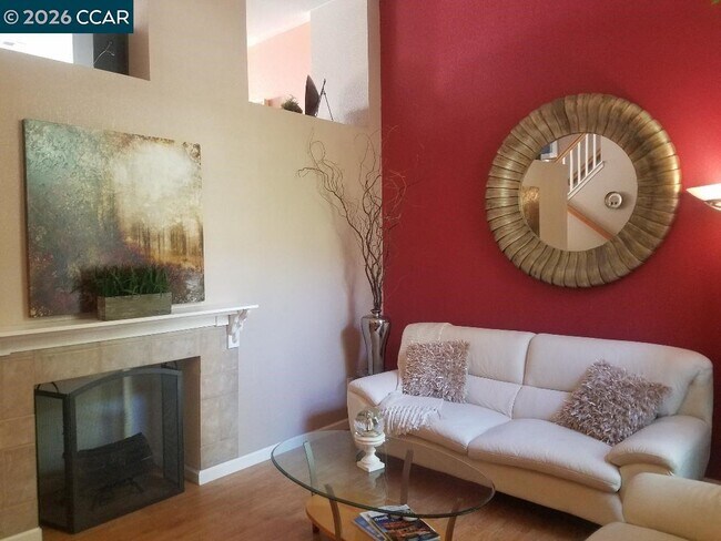 Foto del edificio - 4764 Central Pkwy