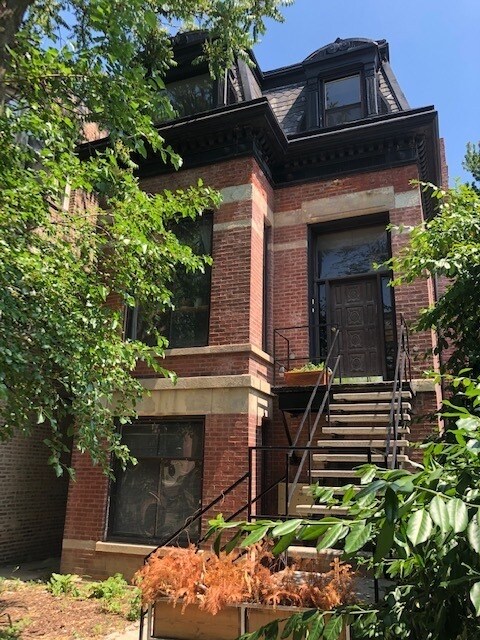 Foto principal - 1931 W Evergreen Ave
