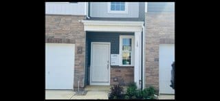 Building Photo - 10 Whaler Dr