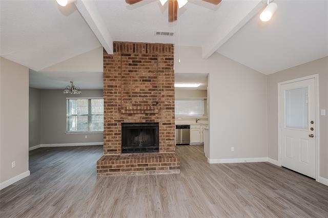 Foto del edificio - 312 Valley Spring Dr