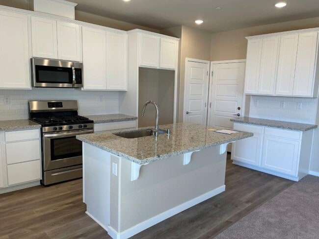 Building Photo - Great Galt 3 Bedroom