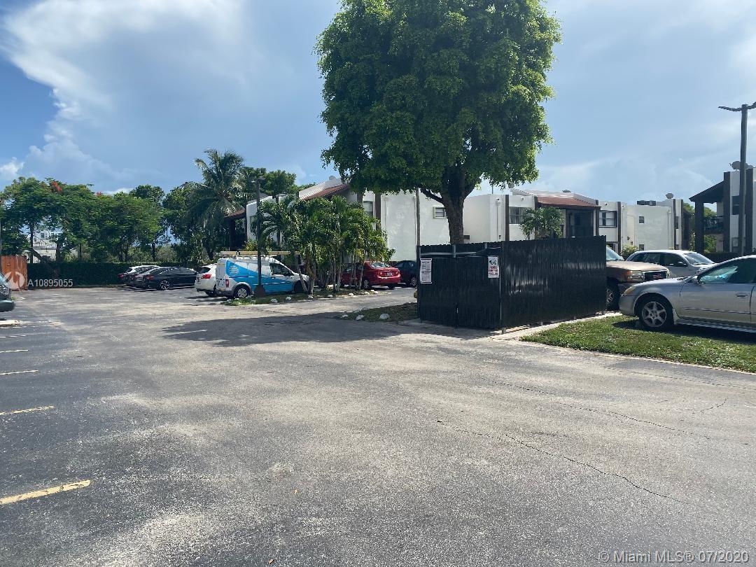 Foto del edificio - 441 NW 107th Ave