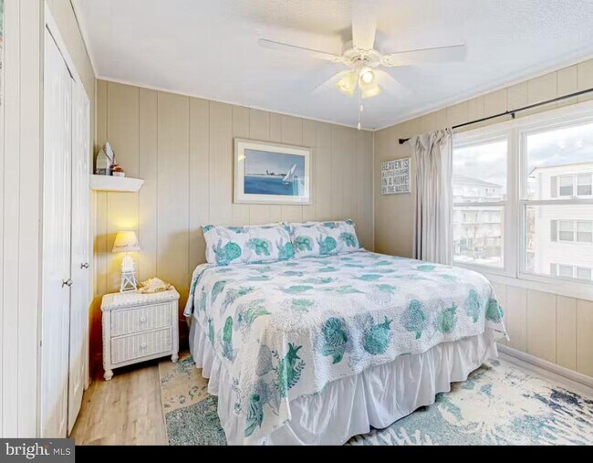 Foto del edificio - 8 121st St