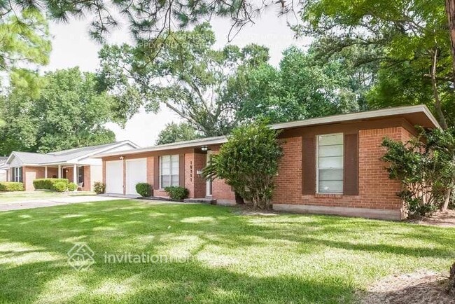 Building Photo - 10351 Carlow Ln