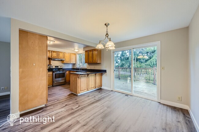 Foto del edificio - 2203 Thea Court, Milton, WA, 98354