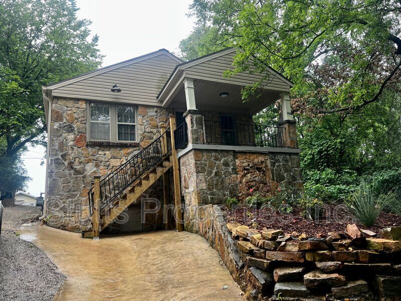 1210 Wildwood Trail, Florence, AL 35630 House Rental in Florence, AL
