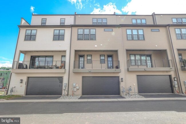 Building Photo - 22170 Penelope Heights Terrace