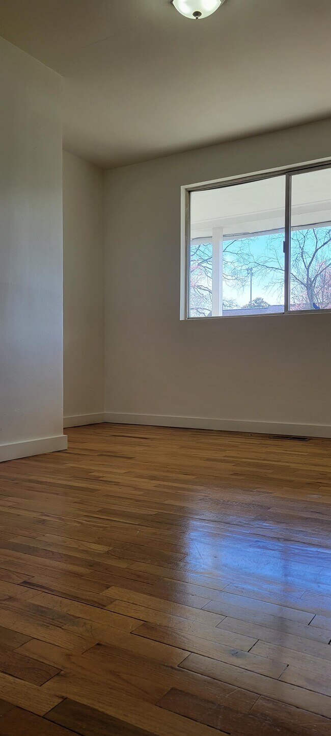 Foto del edificio - 6207 Wildaire Rd SW