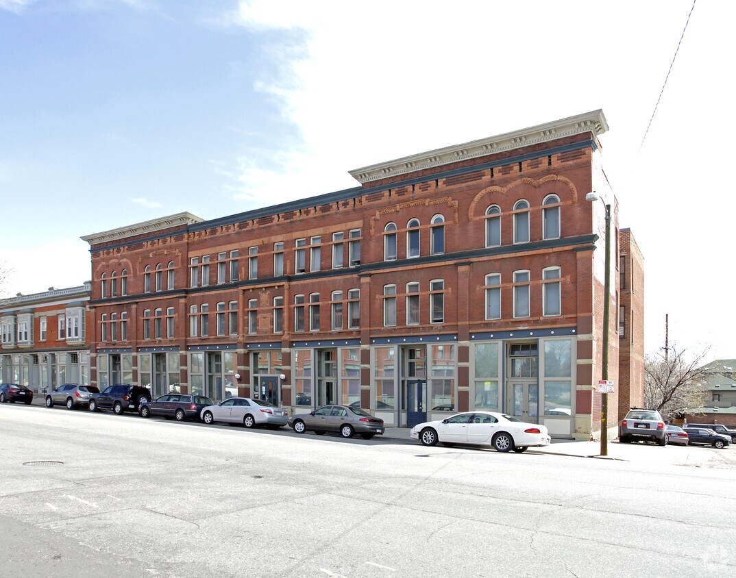 Building Photo - Tallmadge Apartments