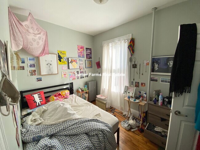 Building Photo - 3 Oswald St