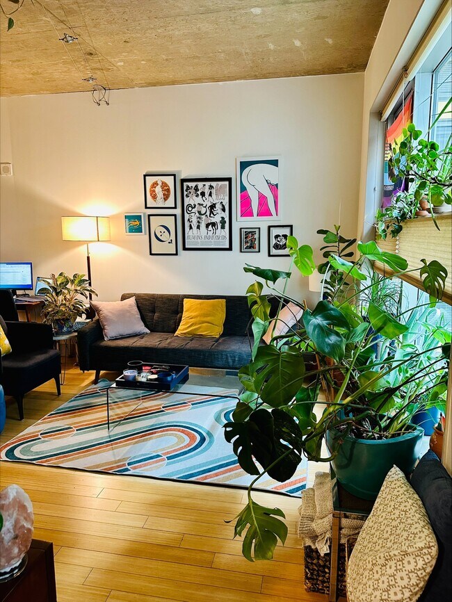 Foto del edificio - 929 Florida Ave NW