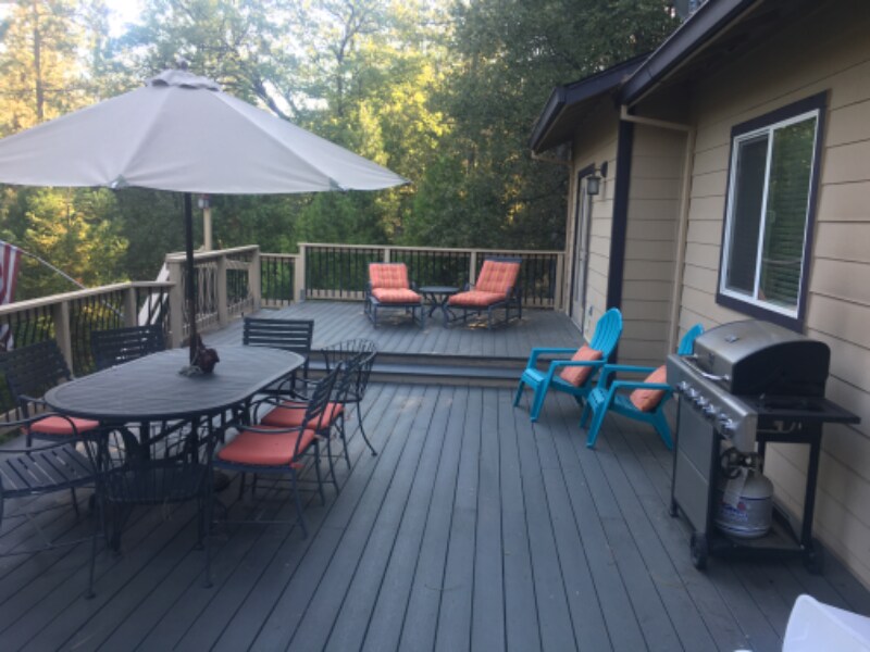 Foto del edificio - 19889 Pine Mountain Dr