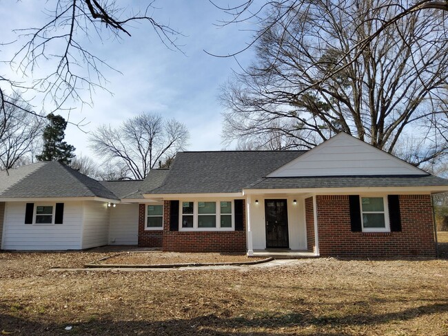 Building Photo - 7729 Mahoney Rd