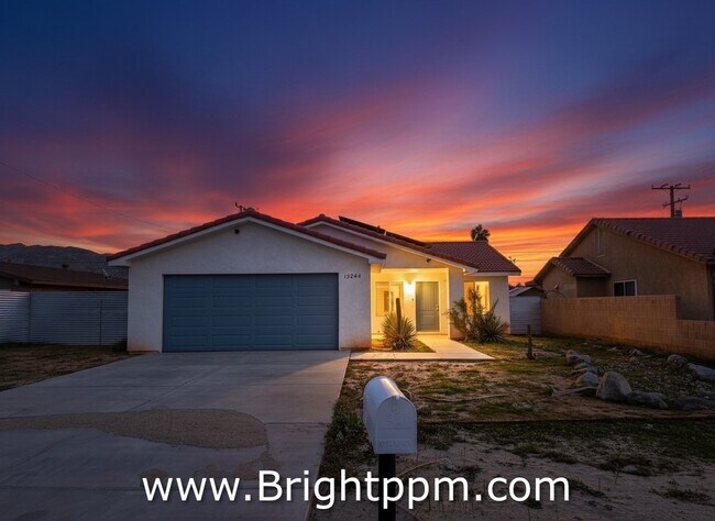 Foto del edificio - 13244 El Cajon Dr