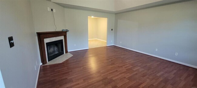 Foto del edificio - 135 Daffodil Dr