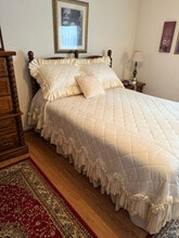 Building Photo - 965 W Monroe St