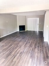 Building Photo - 2427 E 55th Pl
