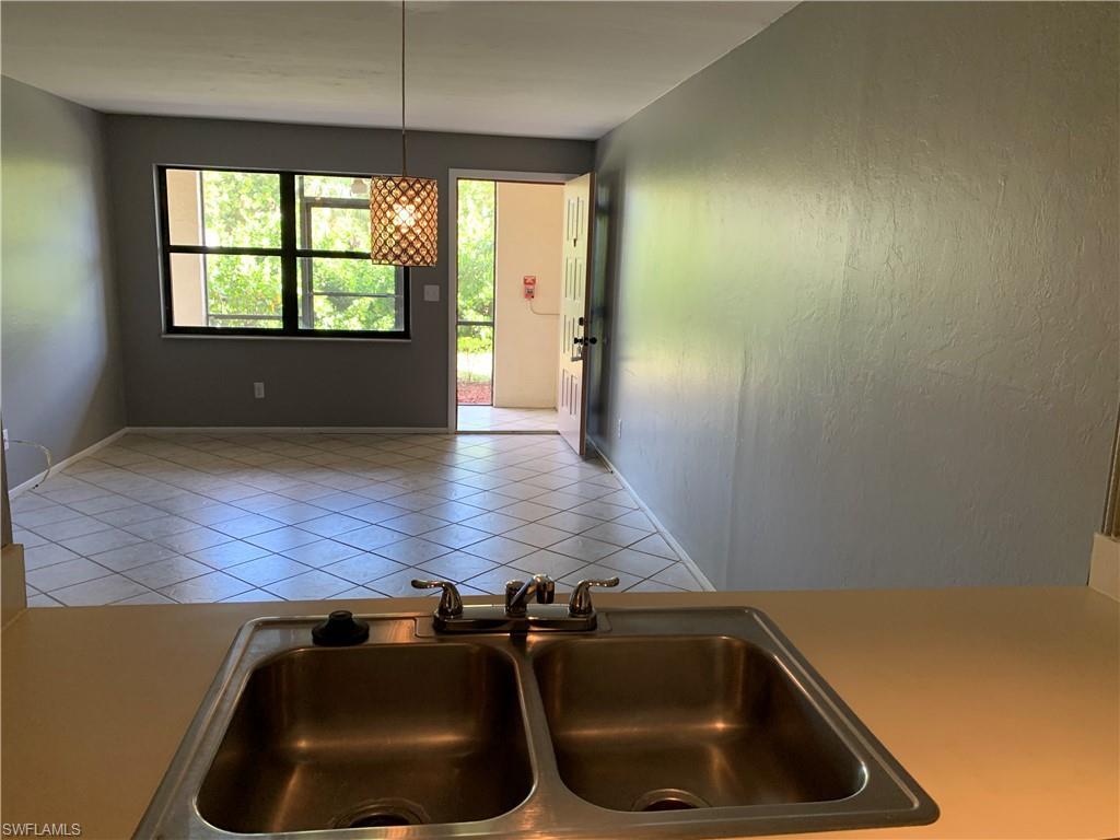 Foto principal - 13115 Feather Sound Dr