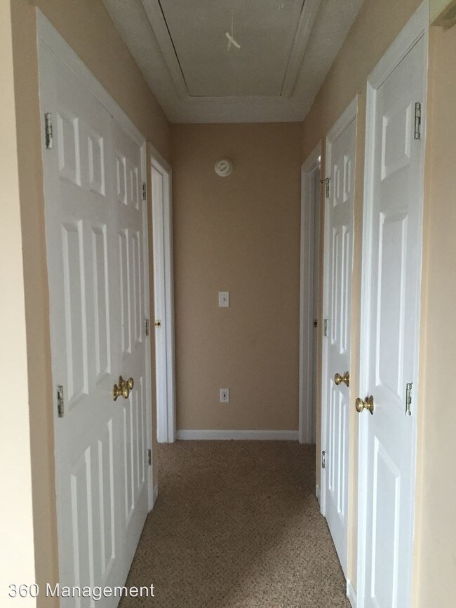 Building Photo - 1273 Samantha Ct
