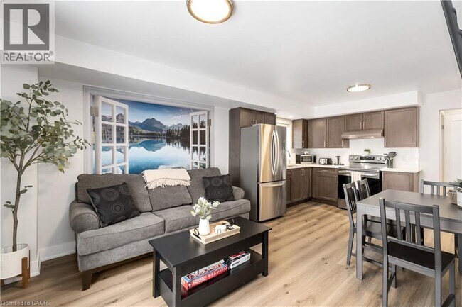 Photo du bâtiment - 4129 Acheson Ave