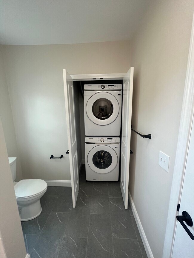 In unit laundry - 117 Rome Ave