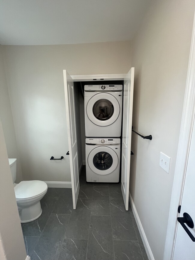 In unit laundry - 117 Rome Ave
