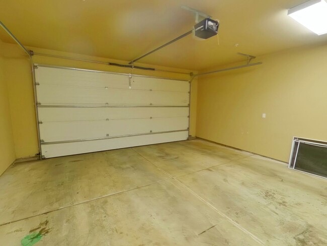 Interior Photo - Hilyard Townhomes