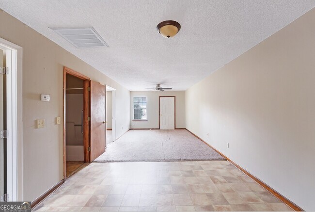Foto del edificio - 124 Evergreen Trail SE