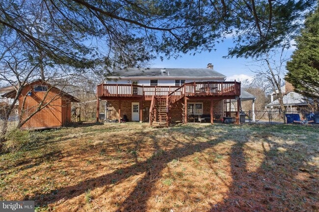 Foto del edificio - 3343 Slade Run Dr