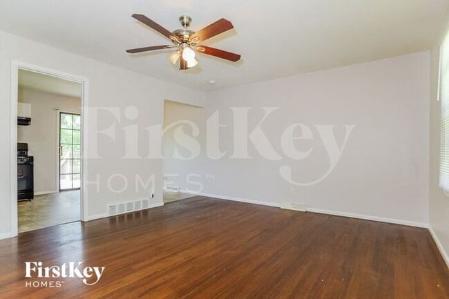 Foto del edificio - 8305 E 110th St