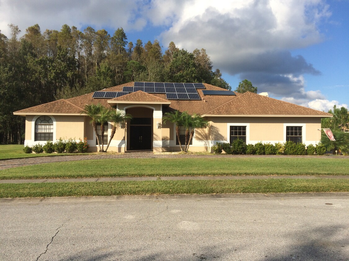 3555sq ft with Solar Panels - 5793 Stag Thicket Ln