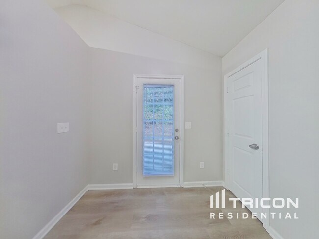 Foto del edificio - 1012 Valley Ridge Rd