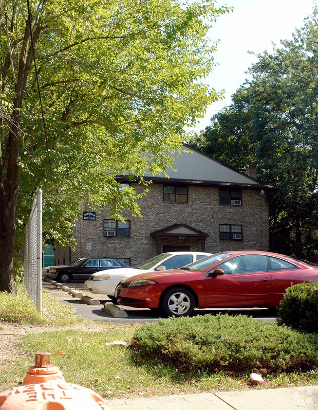 Building Photo - 417 Sherman St