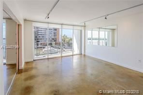 Building Photo - 2 br, 2 bath  - Palm Bay Condo