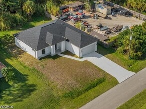 Building Photo - 6125 Hershey Ave