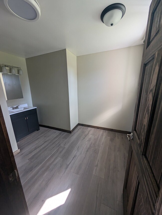 Building Photo - Little York North Apartments