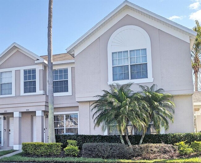 Foto del edificio - 555 Kensington Lake Cir