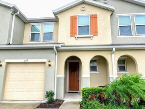 Building Photo - 5124 Crown Hvn Dr