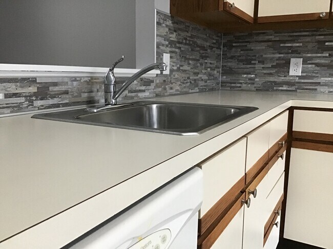 Foto del edificio - 403 Stonegate Ct