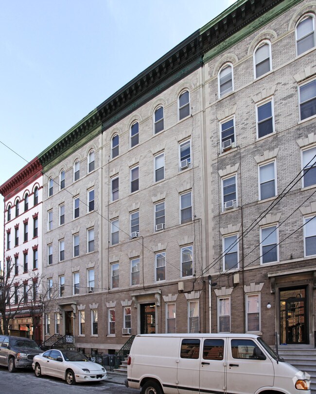 Foto del edificio - 931 Willow Ave