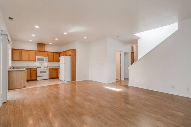 Foto del edificio - Beautiful 3-Bedroom, 2-Bath Home In Barger Area Of West Eugene!