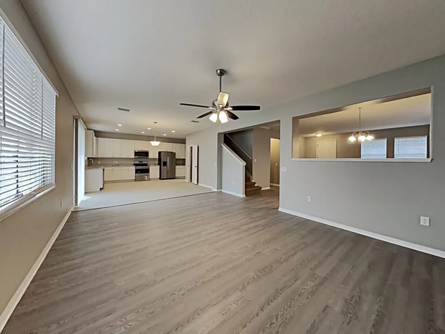 Building Photo - 2203 Curtis Dr N