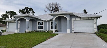 Building Photo - 4636 Golfview Blvd