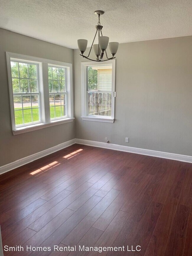 Building Photo - 3 br, 1.5 bath House - 399 Rodeo Drive