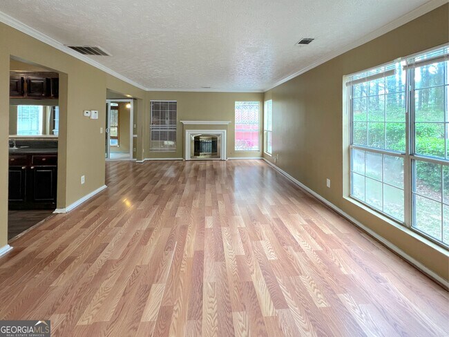 Foto del edificio - 790 Hampton Hill Ct
