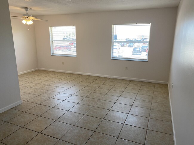 Foto del edificio - 837 Hickory St