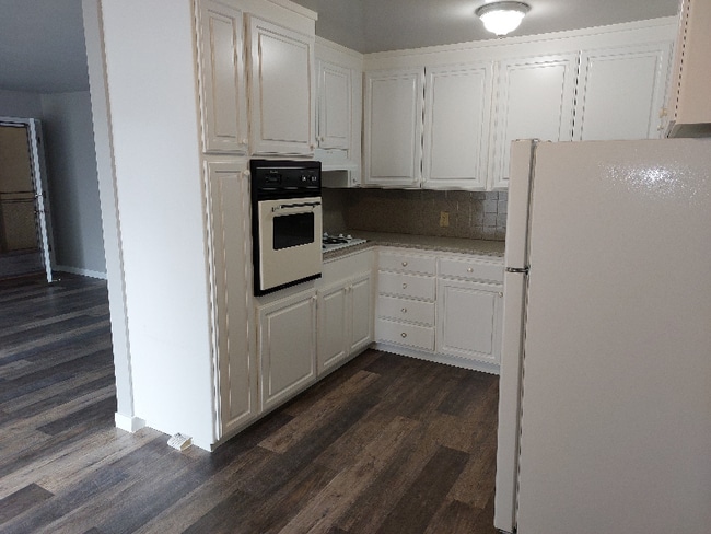 Photo - 1100 Ranchero Way Apartment